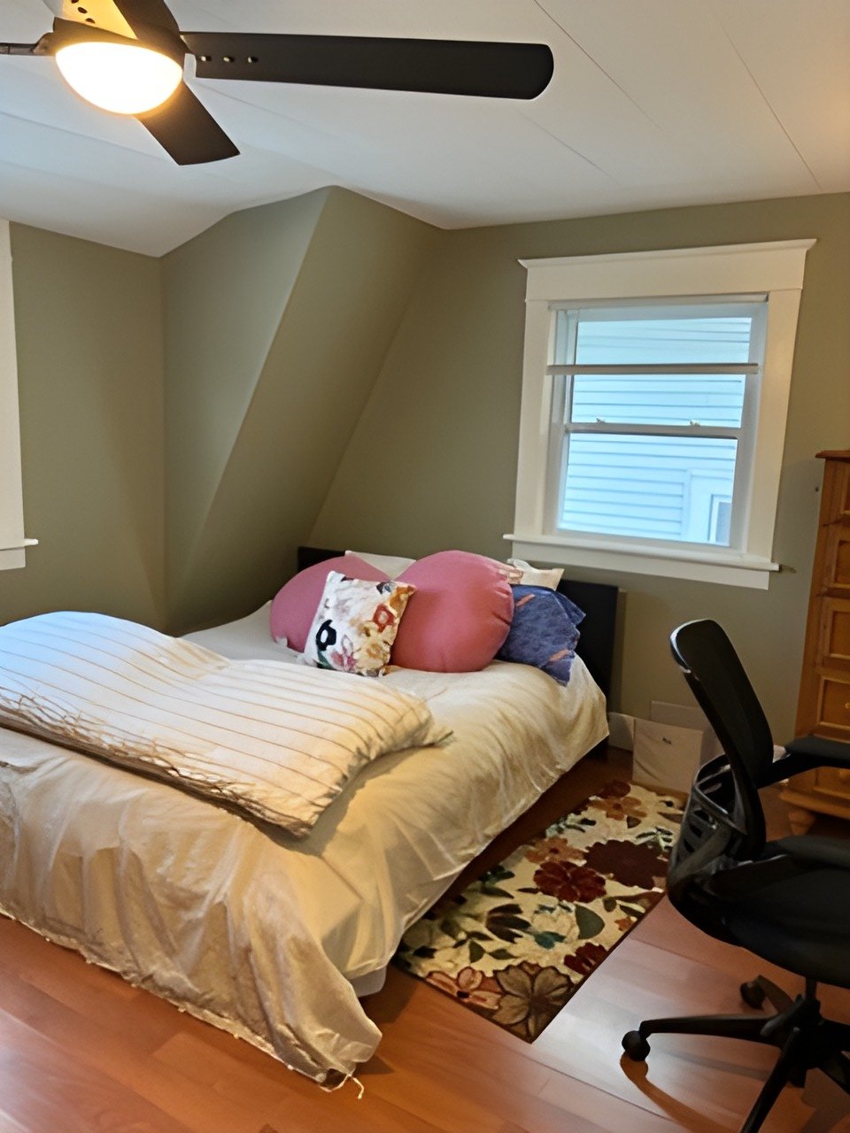Apartment room